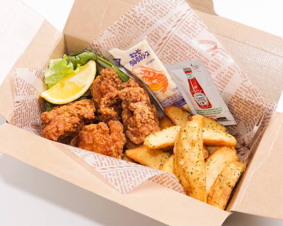 フライドチキン＆チップス Fried Chicken and Chips